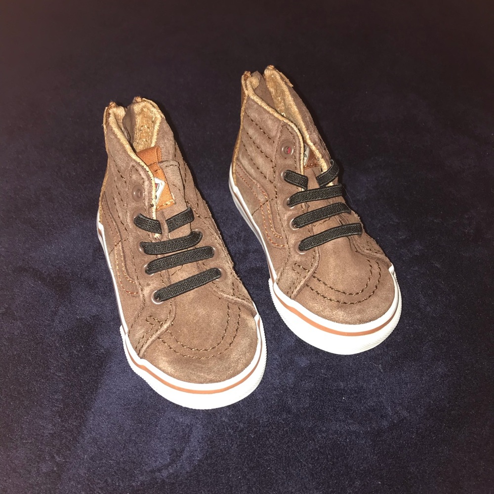 Boys Distressed Vans